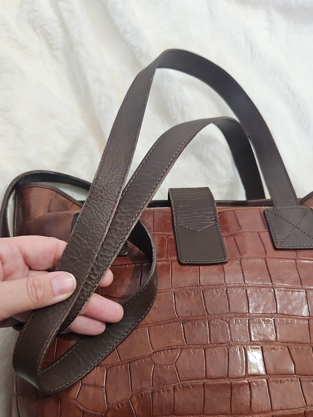 Dooney & Bourke Vintage Croc Embossed Leather Shoulder Tote Bag Brown - Picture 8 of 12